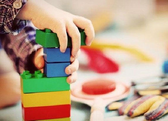 Which Toys Are Best To Improve The Minds Of Children?